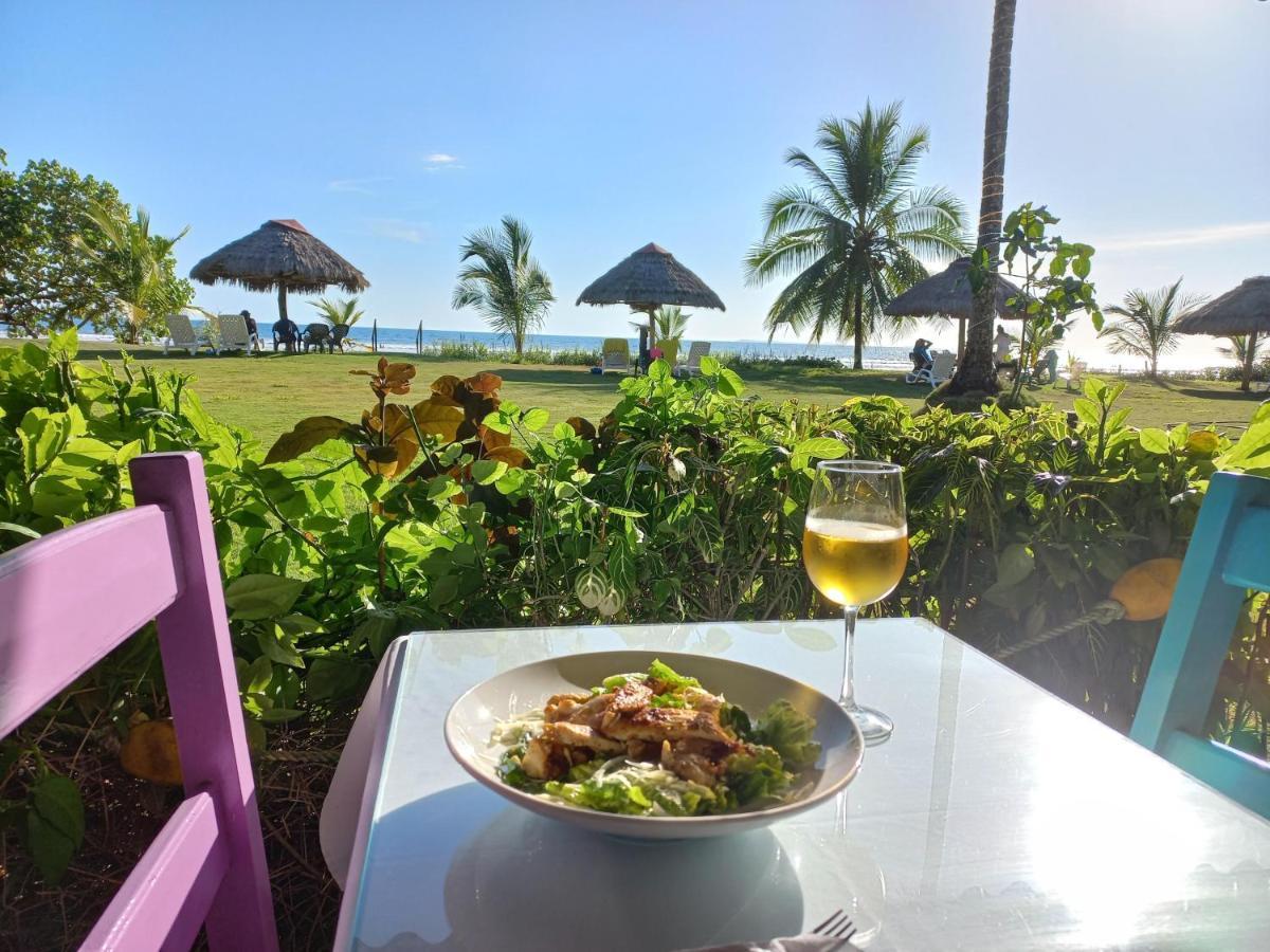 Las Lajas Beach Resort Dış mekan fotoğraf