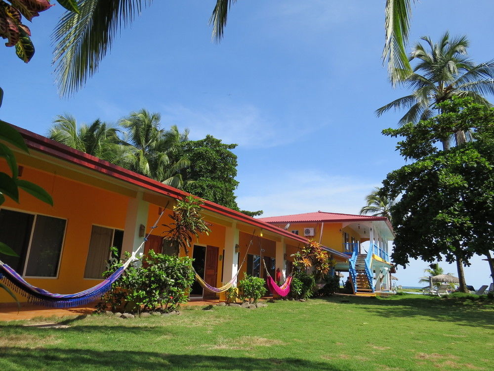 Las Lajas Beach Resort Dış mekan fotoğraf